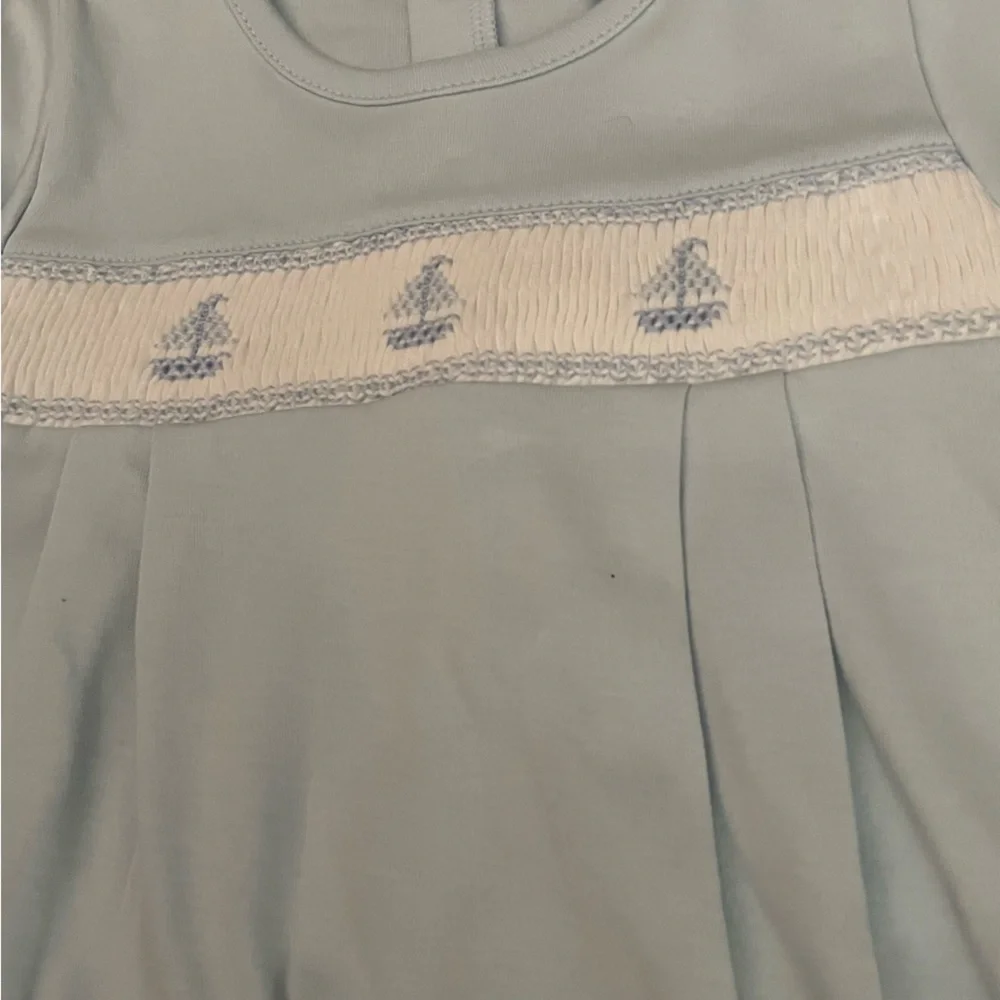 Nellapima Boys Smocked day gown blue sailboats 3-6 - Picture 4 of 7